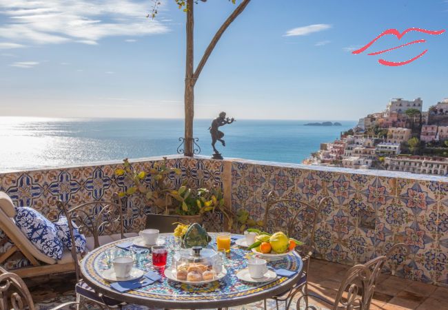 House in Positano - Estate4home - Palazzo Crocione  House in Positano - Estate4home - Palazzo Crocione