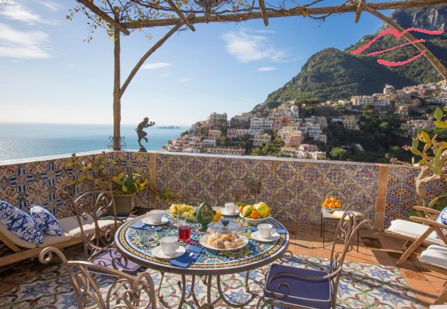 House in Positano - Estate4home - Palazzo Crocione  House in Positano - Estate4home - Palazzo Crocione