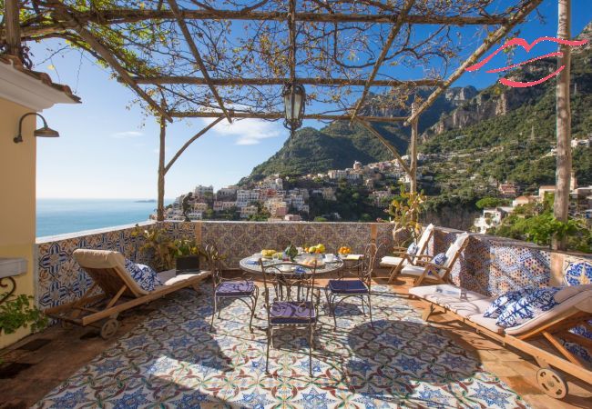 House in Positano - Estate4home - Palazzo Crocione  House in Positano - Estate4home - Palazzo Crocione