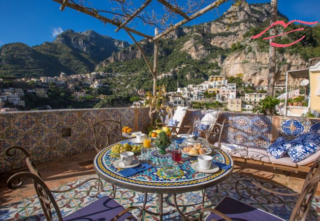 House in Positano - Estate4home - Palazzo Crocione  House in Positano - Estate4home - Palazzo Crocione