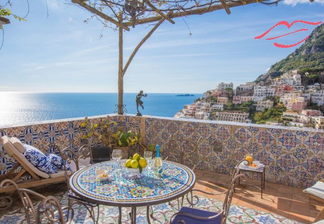 House in Positano - Estate4home - Palazzo Crocione  House in Positano - Estate4home - Palazzo Crocione