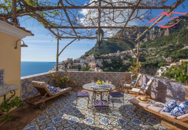 House in Positano - Estate4home - Palazzo Crocione  House in Positano - Estate4home - Palazzo Crocione