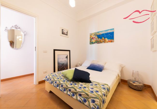 House in Positano - Casa Peppenella with private terrace