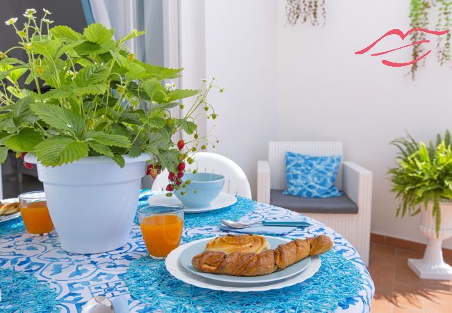 House in Positano - Estate4home- Casa Antonietta House in Positano - Estate4home- Casa Antonietta