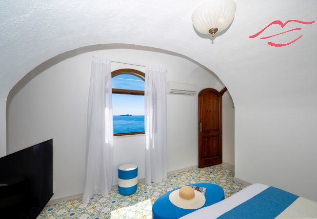 House in Positano - Estate4home- Emeri Positano House in Positano - Estate4home- Emeri Positano