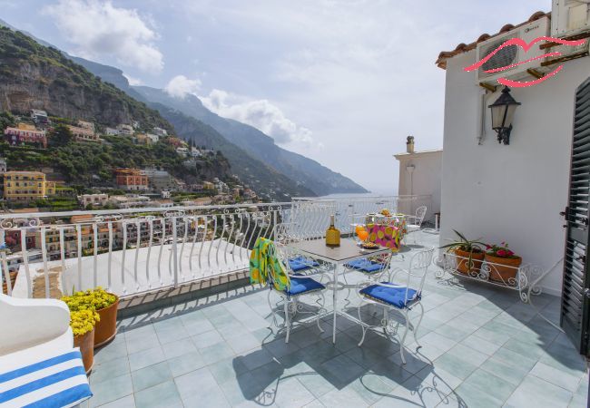 House in Positano - Estate4home- La casa del maresciallo House in Positano - Estate4home- La casa del maresciallo