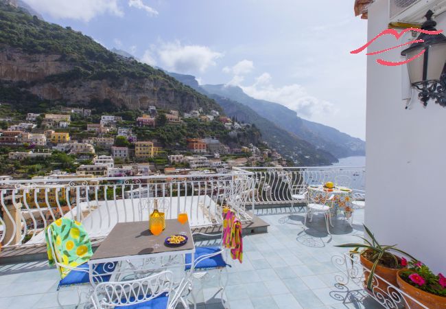 House in Positano - Estate4home- La casa del maresciallo House in Positano - Estate4home- La casa del maresciallo