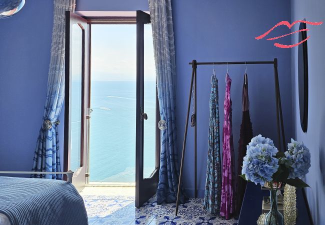 House in Praiano - Villa Grà - Enchanting Villa overlooking the Sea House in Praiano - Villa Grà - Enchanting Villa overlooking the Sea