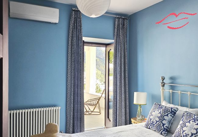 House in Praiano - Villa Grà - Enchanting Villa overlooking the Sea House in Praiano - Villa Grà - Enchanting Villa overlooking the Sea