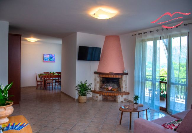 Apartment in Tramonti - Casa Tramonti D'aMare - On the hills of the Amalfi Coast Apartment in Tramonti - Casa Tramonti D'aMare - On the hills of the Amalfi Coast