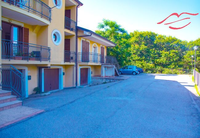 Apartment in Tramonti - Casa Tramonti D'aMare - On the hills of the Amalfi Coast Apartment in Tramonti - Casa Tramonti D'aMare - On the hills of the Amalfi Coast