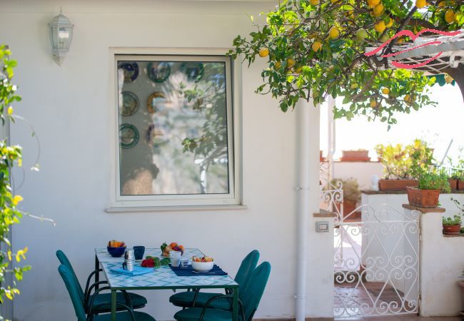 Apartment in Praiano - Casa Nostra - It speaks of love, family, and the sea Apartment in Praiano - Casa Nostra - It speaks of love, family, and the sea