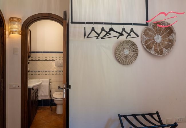 Villa in Ravello - Ravello Watermill Retreat – Your private oasis between lemon groves and the sea Villa in Ravello - Ravello Watermill Retreat – Your private oasis between lemon groves and the sea