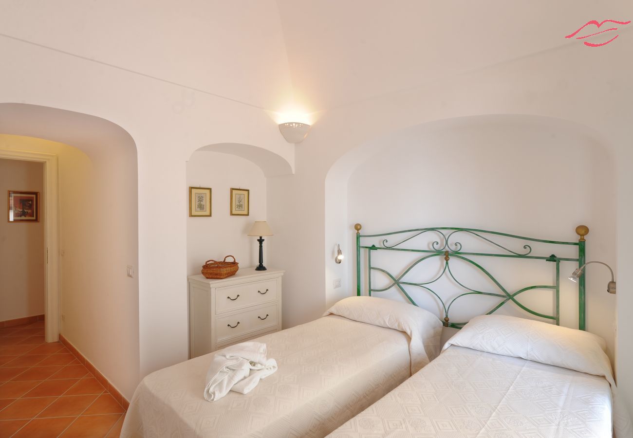 Villa in Praiano - Casa Alessia - Big terrace on the sea, ideal for large families Villa in Praiano - Casa Alessia - Big terrace on the sea, ideal for large families