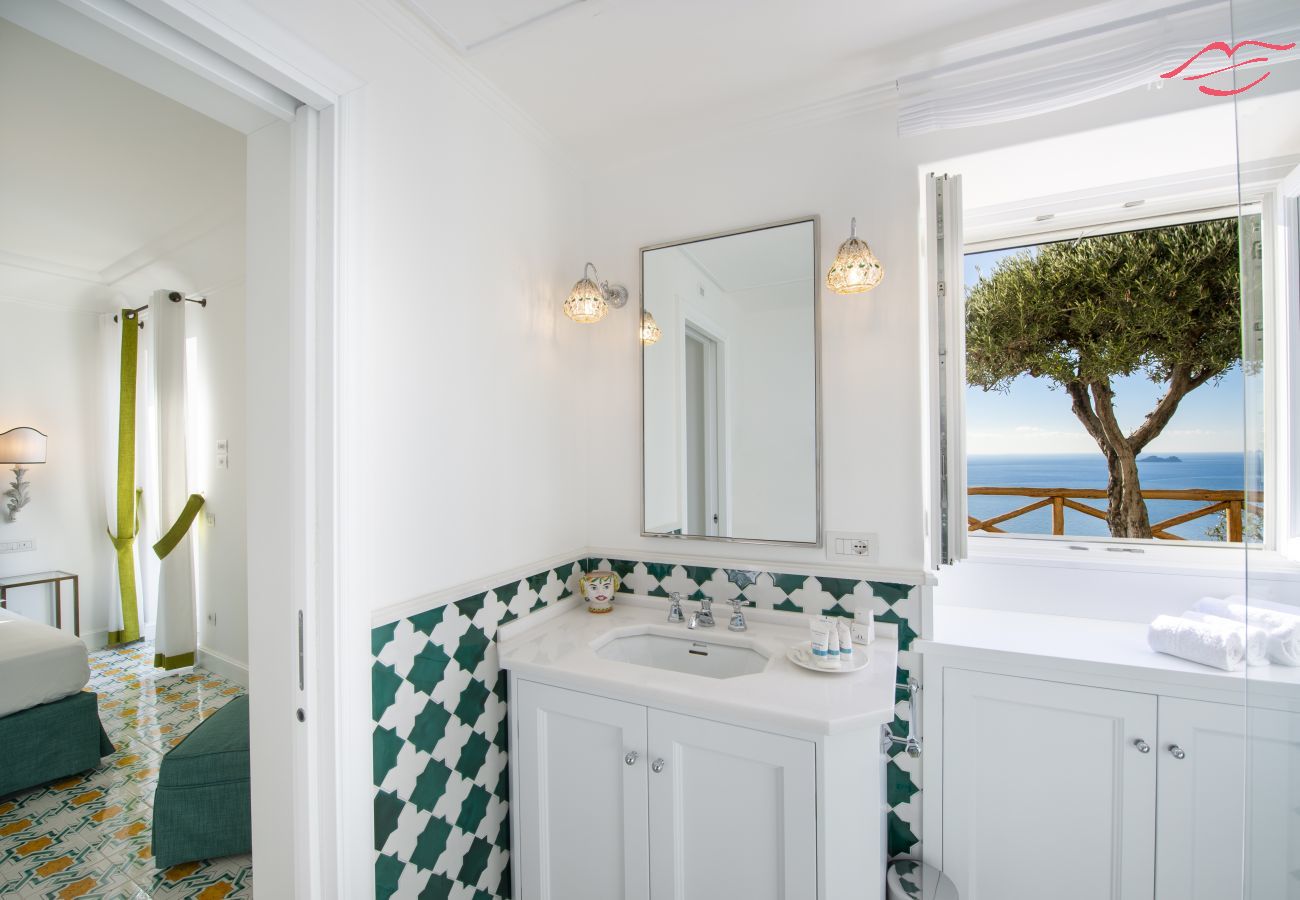 Villa in Praiano - Luxury Villa Malika - Breathtaking view of Capri and Positano