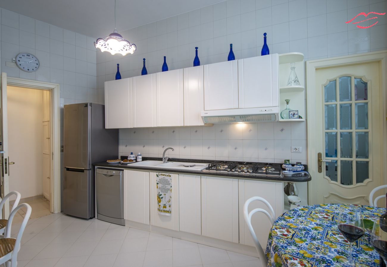 Villa in Ravello - Villa Arte - Luxurious Villa for Large Groups with Private Pool