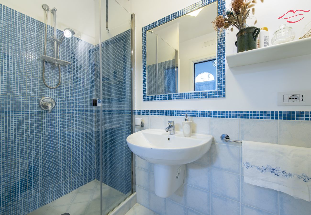 House in Praiano - Il Profumo dei Fiori Suite - Panoramic suite on Capri and Positano