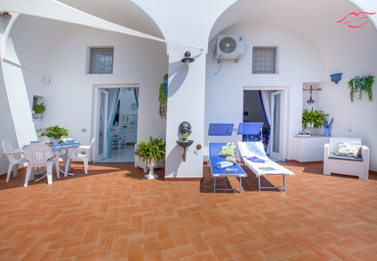House in Positano - Estate4home- Casa Antonietta House in Positano - Estate4home- Casa Antonietta