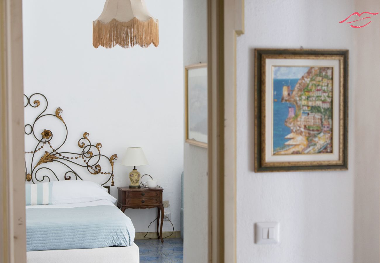House in Positano - Estate4home- La casa del maresciallo House in Positano - Estate4home- La casa del maresciallo