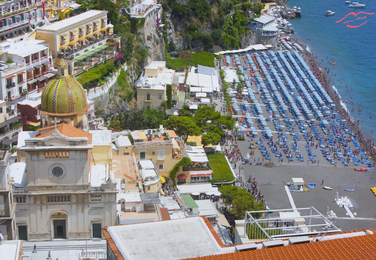 House in Positano - Estate4home- La casa del maresciallo House in Positano - Estate4home- La casa del maresciallo