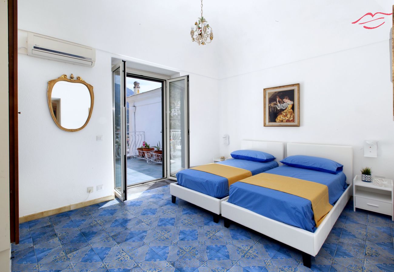 House in Positano - Estate4home- La casa del maresciallo House in Positano - Estate4home- La casa del maresciallo