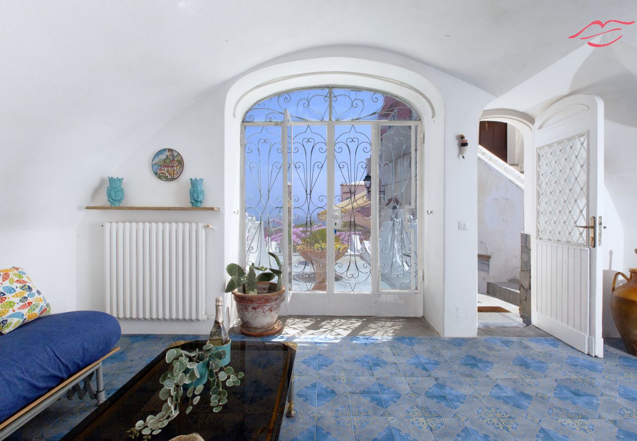 House in Positano - Estate4home- La casa del maresciallo House in Positano - Estate4home- La casa del maresciallo